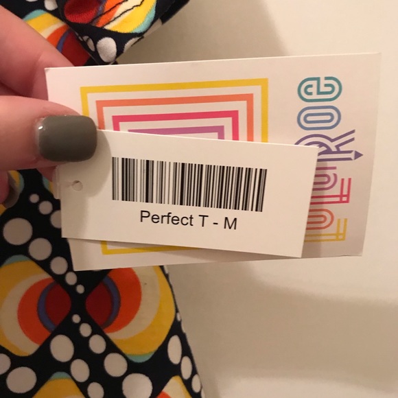 Lularoe Perfect T, BNWT, M, geometric pattern - Picture 2 of 3